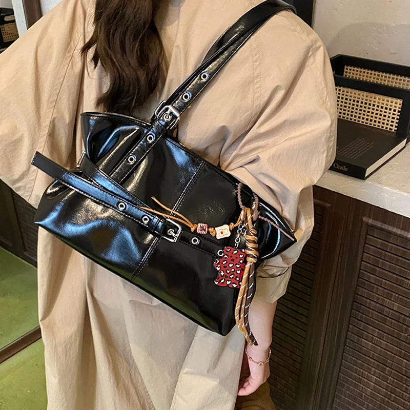 Fashionable Designer Tote Bag  - Women Bags Premium Brands 评论和价格