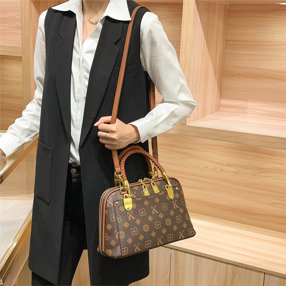 Premium Quality Leather Should - Women Bags Premium Brands 评论和价格