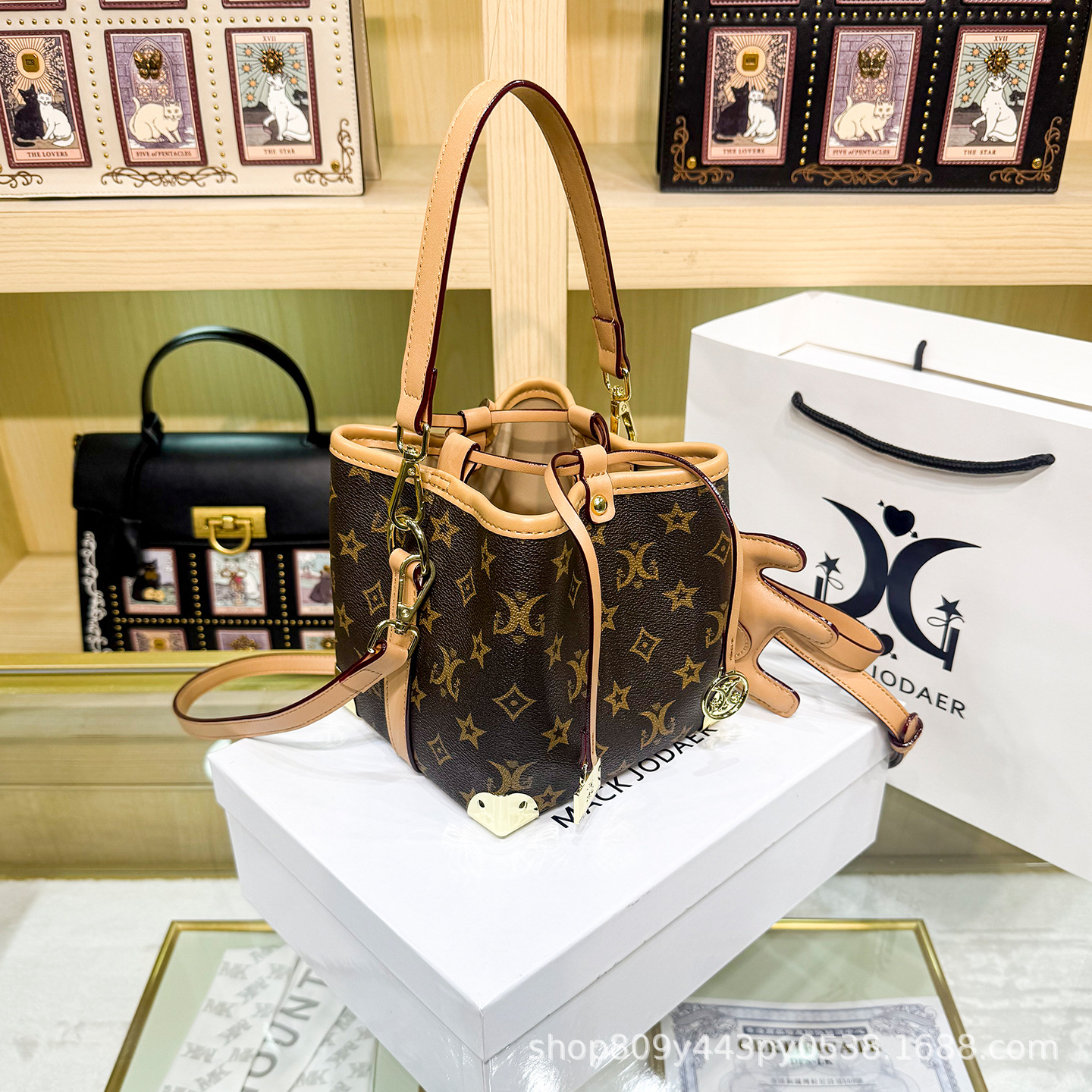 Chic Ladies Crossbody Bag Prem - Women Bags Premium Brands 评论和价格