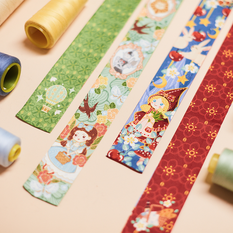 Fairy Tale Long Silk Scarf Ret - Women'S Retro Bags 评论和价格