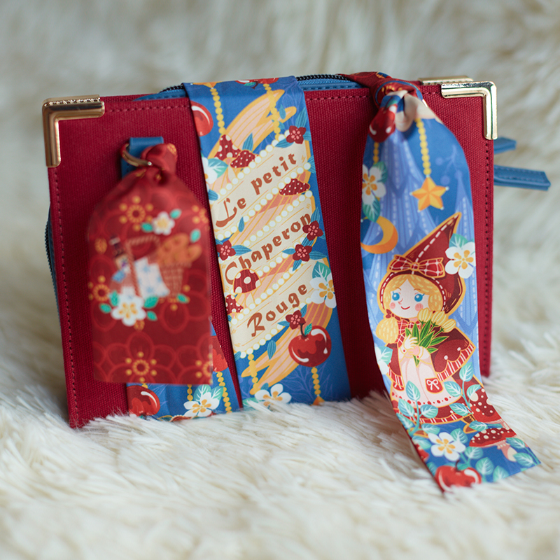 Fairy Tale Long Silk Scarf Ret - Women'S Retro Bags 评论和价格