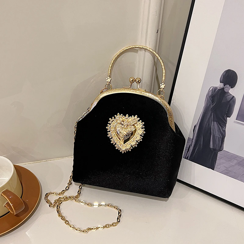 Chains Velvet Frame Heart Dinn - Women Bags Sale 评论和价格