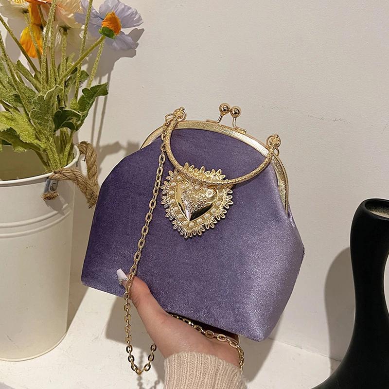 Chains Velvet Frame Heart Dinn - Women Bags Sale 评论和价格